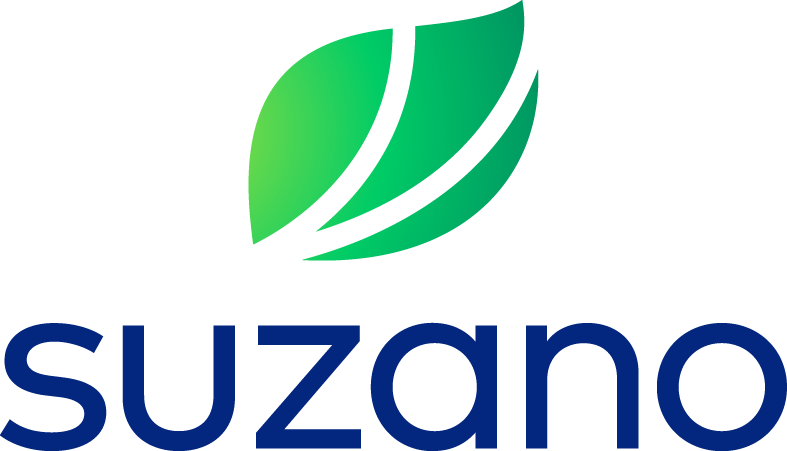 SZN-Logo_Preferencial_Vertical_Positivo_Preferential_Vertical_Positivo_RGB-01